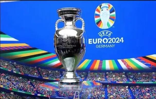 世界杯比赛多久举行一次？赛事周期揭秘